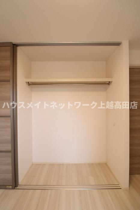 収納　クローゼット