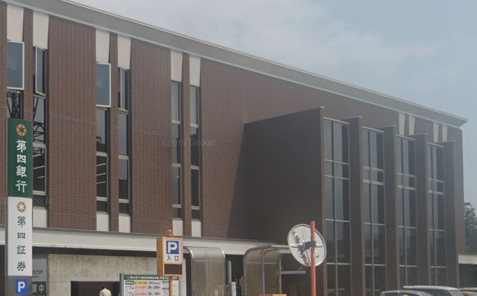 銀行　第四北越銀行 高田営業部（上越市西城町3丁目）（銀行）まで474m