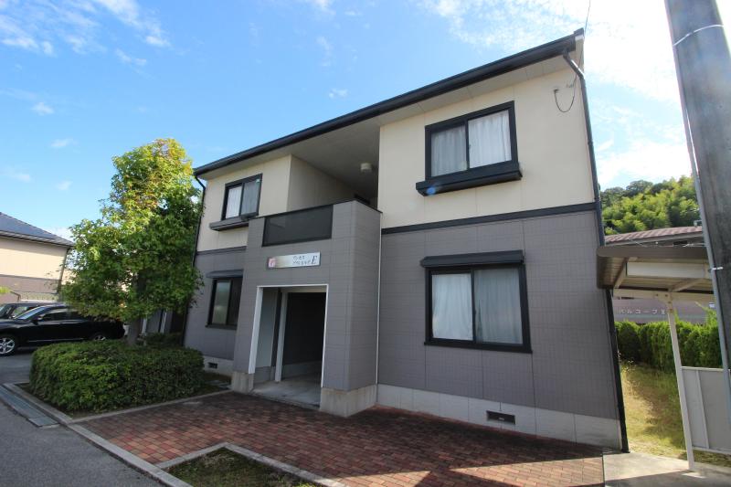 建物外観　アンセスグランヒルズE棟　建物外観