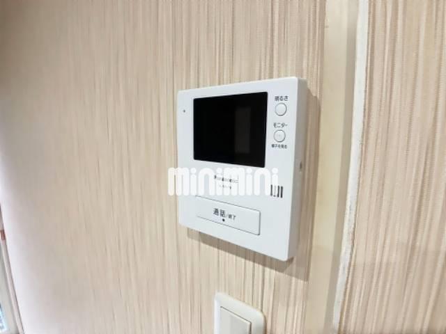 セキュリティ　モニター付きインターホンです。