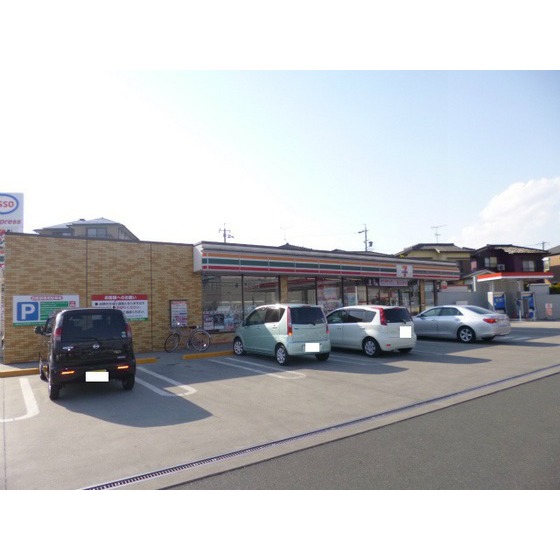 コンビニ　セブンイレブン東浦藤江店（コンビニ）まで289m