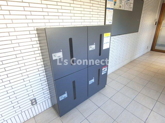 その他共有部分　宅配ＢＯＸ付きでいつでも荷物を受け取れます。