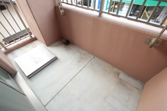 バルコニー　※別部屋の写真です