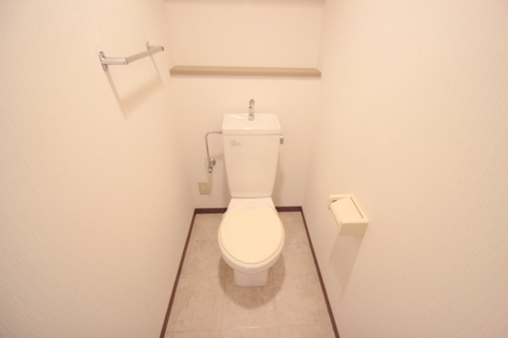 トイレ　※別号室の写真です。現状と異なる場合は現状優先となります。