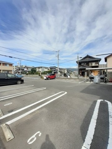 駐車場　駐車場があります