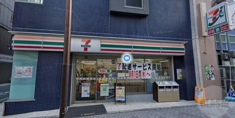 コンビニ　セブンイレブン阪急茨木市駅東店（コンビニ）まで244m
