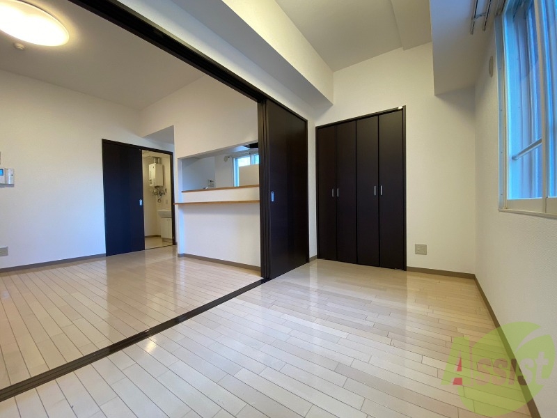 その他部屋・スペース　洋室の家具の配置を考えてみるのも楽しいですよ。