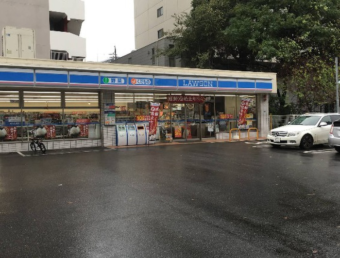 コンビニ　ローソン中区瓦町（コンビニ）まで210m