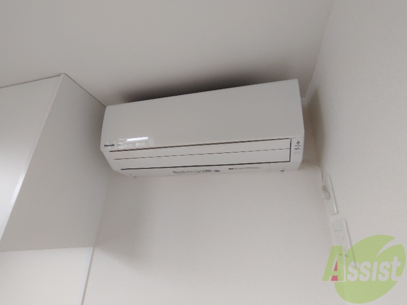 その他設備　リビングのエアコンで暑い日も寒い日も快適に過ごせます