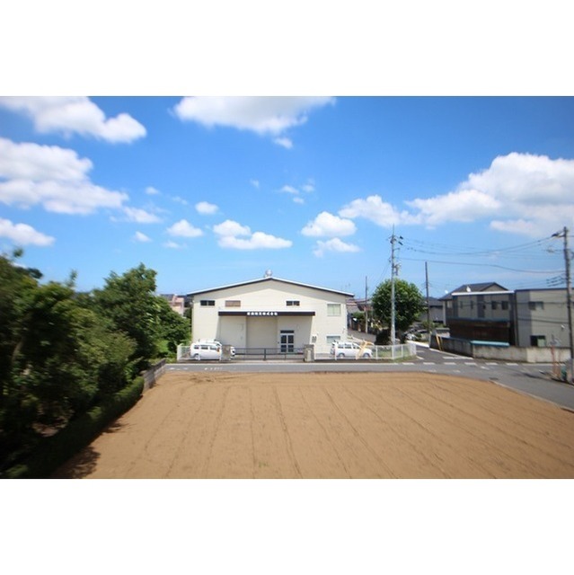 眺望　腰高窓からの眺望