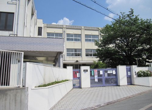 小学校　大阪市立海老江東小学校（小学校）まで145m