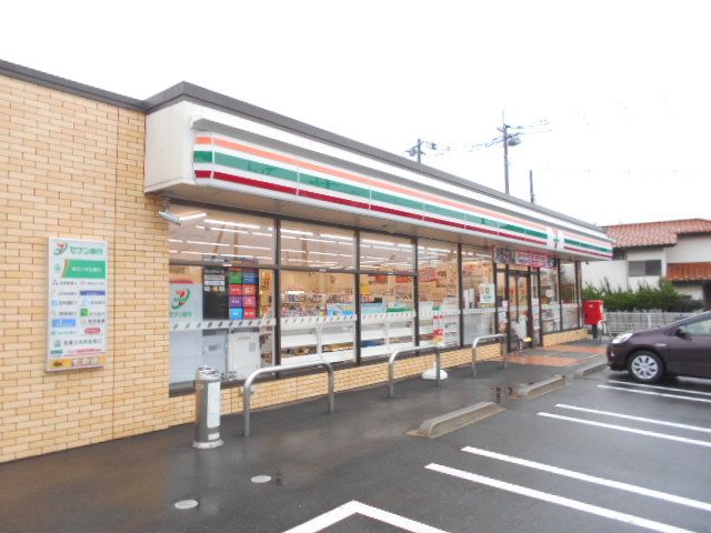 コンビニ　セブン‐イレブン 岩槻本丸店（コンビニ）まで109m
