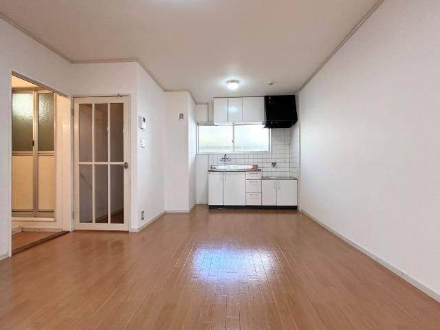 居室・リビング　リビング