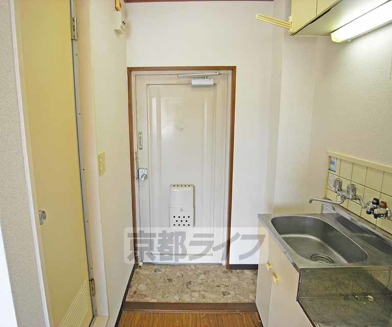 玄関　広い玄関です。