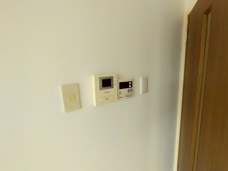 セキュリティ　TVドアホンで来客の確認ができます