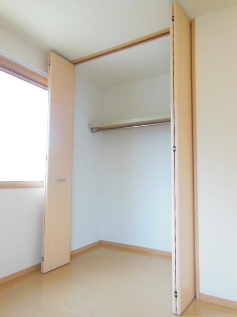 収納　☆しっかりと片付けたらお部屋も広く使えますね☆