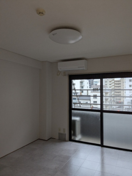 居室・リビング　※別部屋の写真です