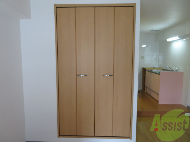 収納　クローゼットがありました。お洋服や荷物はここへ