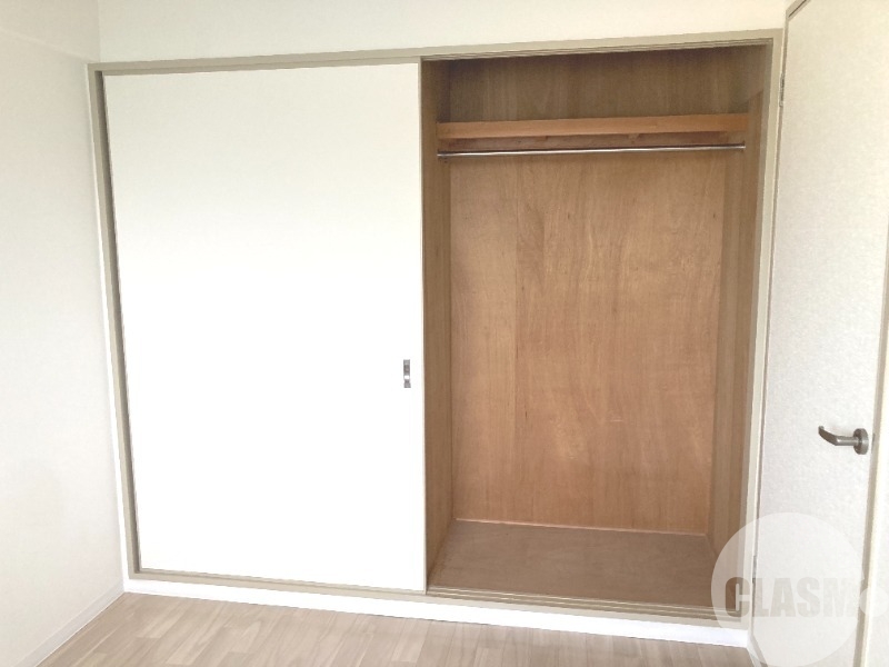 収納　クローゼット