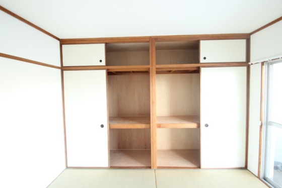 収納　※別部屋の写真です