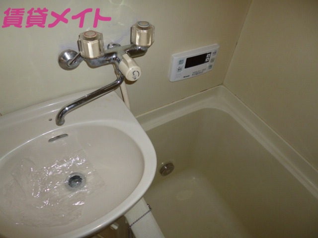 洗面設備　別部屋参考写真