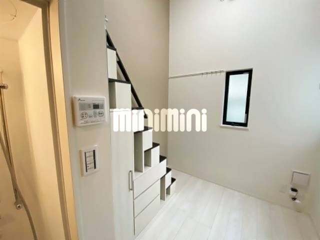 居室・リビング　同タイプ別号室の参考写真です。