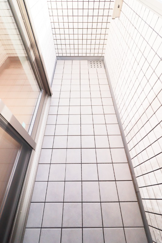 バルコニー　図面と現状に相違がある場合には現状を優先