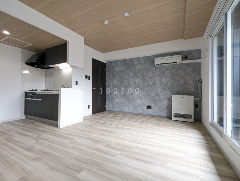 居室・リビング　同号室タイプ写真