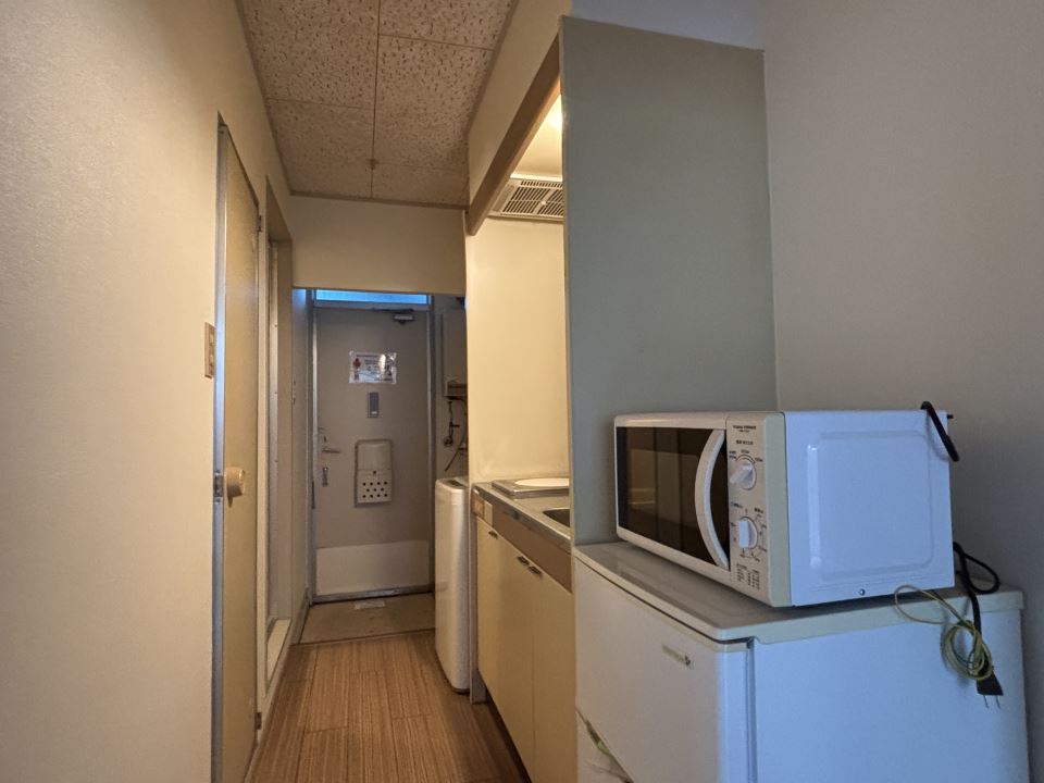 キッチン　家電３点付きます