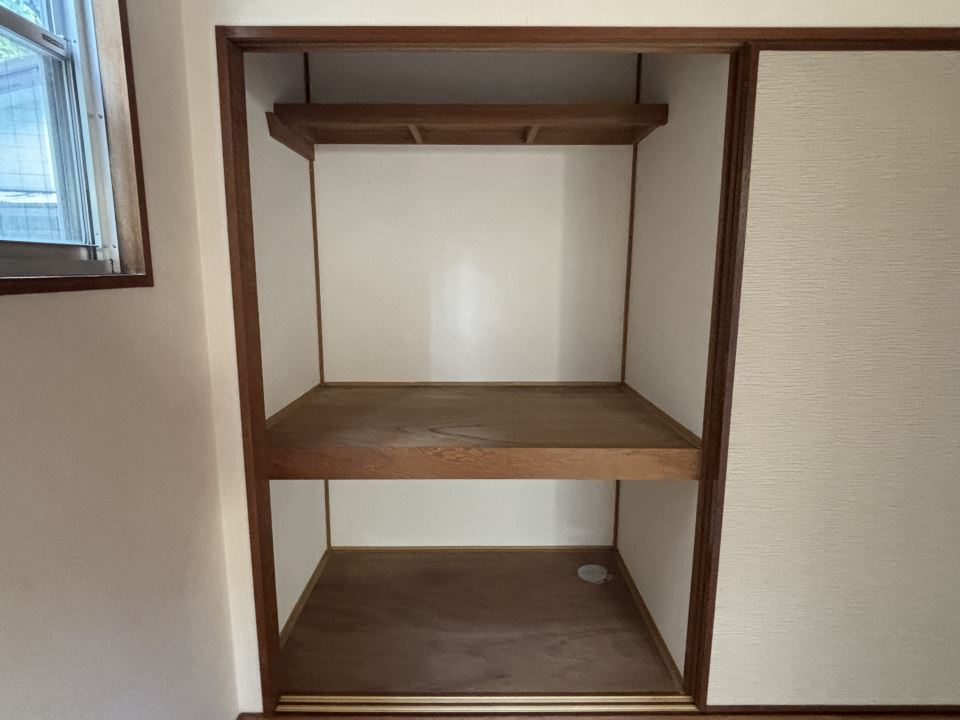 収納　３段収納　お洋服もお布団も仕舞いましょう