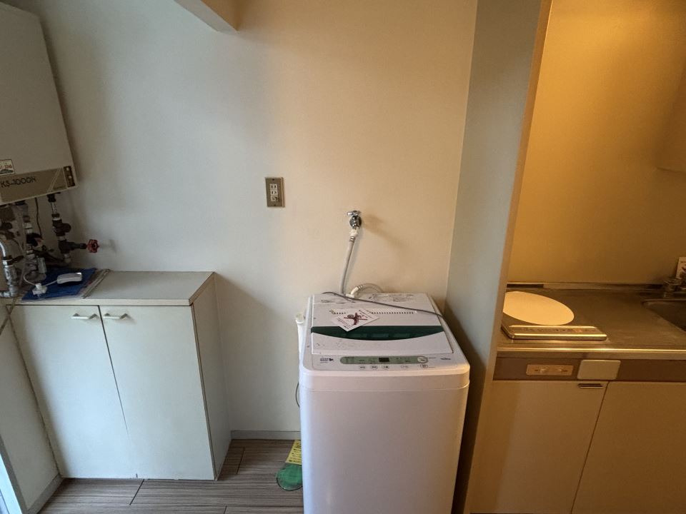 その他設備　洗濯機は室内置きなので安心