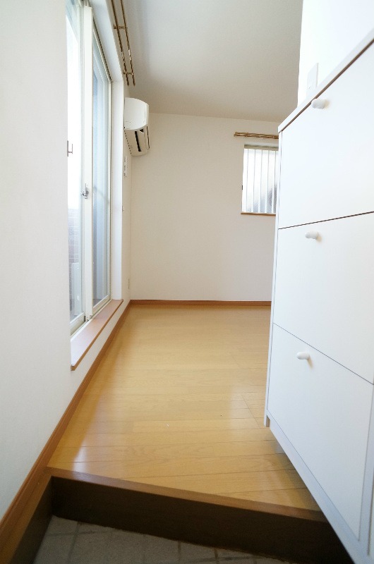 玄関　別号室イメージ