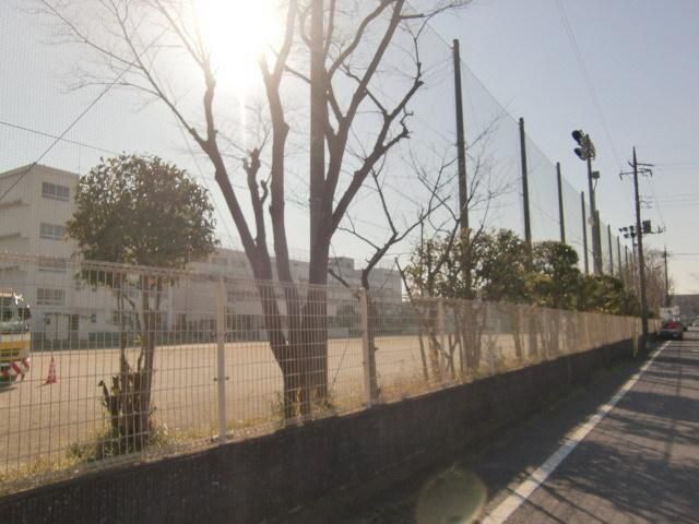 小学校　北方小学校（小学校）まで429m