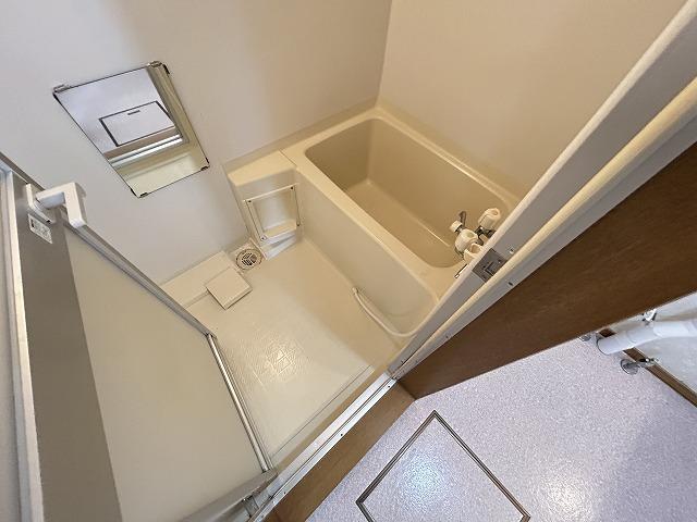 バス・シャワールーム　浴室