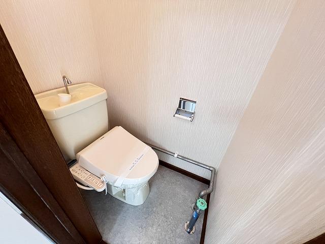 トイレ　トイレ