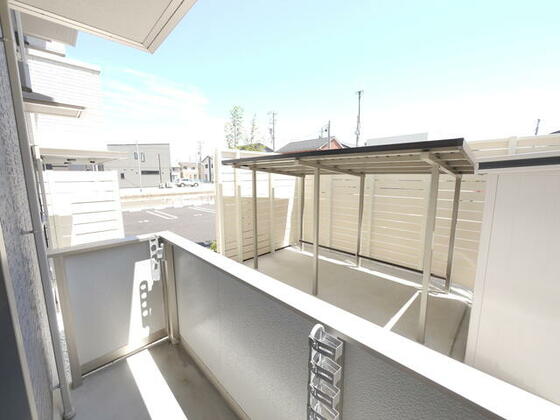 バルコニー　テラス