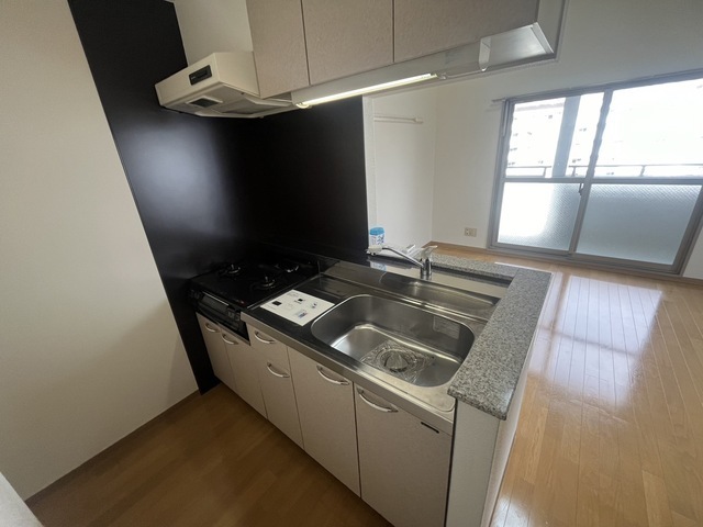 キッチン　別階１号室