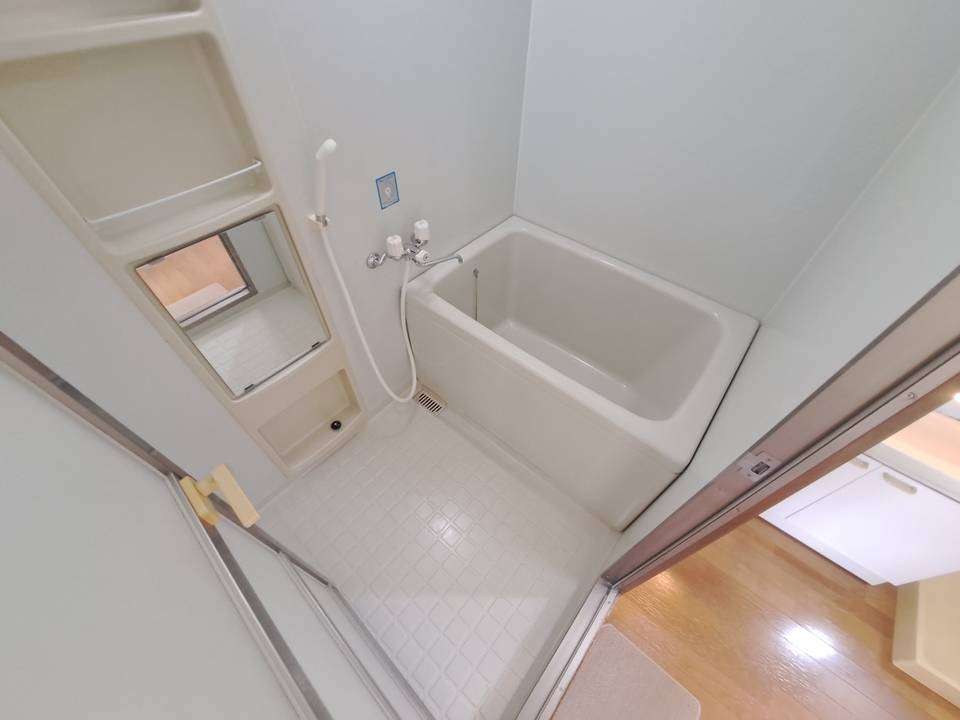 バス・シャワールーム　浴室