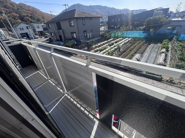 バルコニー　日差しがいいので洗濯物が快適に出来ちゃう。