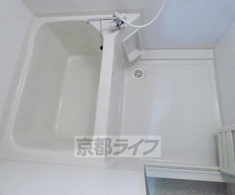 バス・シャワールーム　清潔感があります