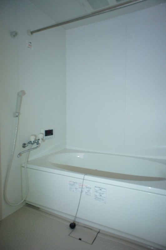 バス・シャワールーム　図面と現状に相違がある場合には現状を優先