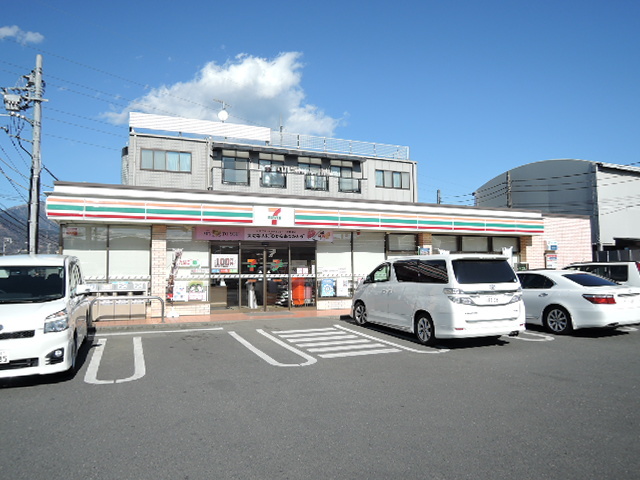 コンビニ　セブン－イレブン　秦野工業団地前店（コンビニ）まで350m