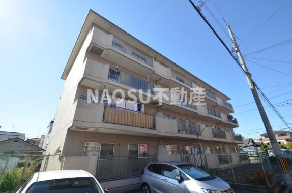 建物外観　オシャレな外観。この周辺では飛びぬけて目立っています。