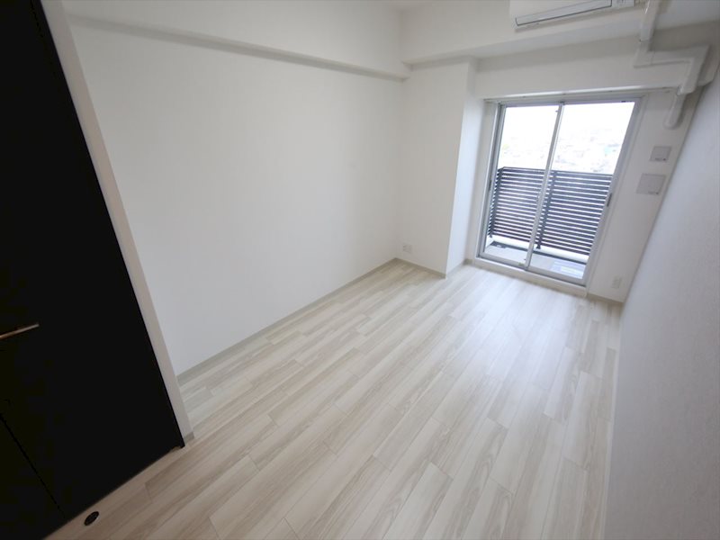 居室・リビング　洋室8.0帖　クローゼット付