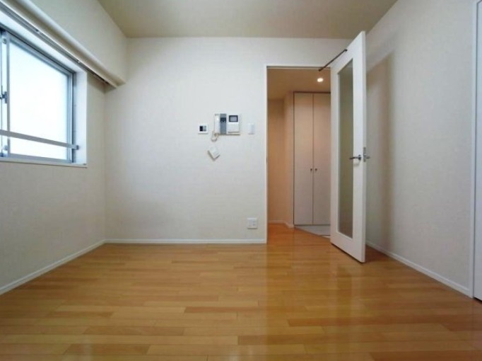 居室・リビング　同建物参考写真