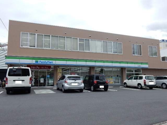 コンビニ　ファミリーマート岡山問屋町店（コンビニ）まで68m