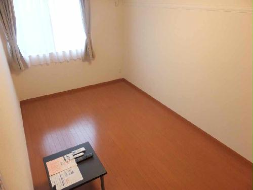 居室・リビング　部屋によっては家具家電が付いておりません