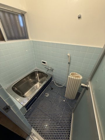 南丹市八木町貸家の風呂写真