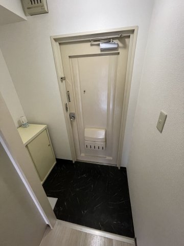 玄関　シンプルで使いやすい玄関です