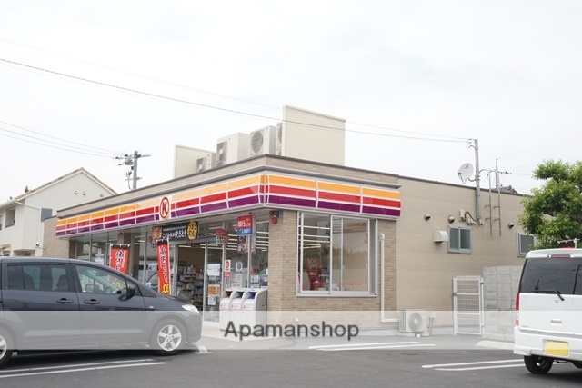 コンビニ　サークルＫ（コンビニ）まで122m